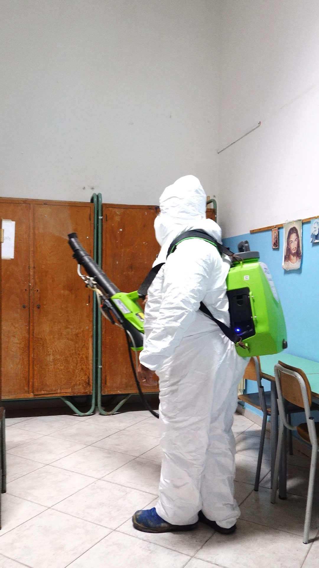 SERVIZIO DI SANIFICAZIONE PROFESSIONALE — SCUOLA 🛡️
👉 La sanificazione è